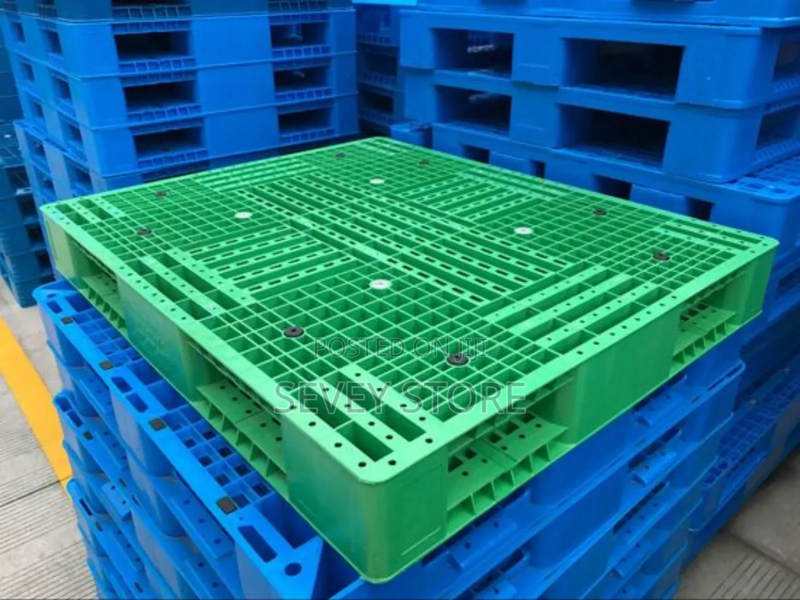 1200*1000 Open Deck Heavy Duty Plastic Pallets With Rack 1 Tons
