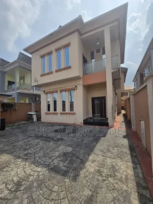 5bdrm Duplex in Magodo Phase 2 for rent
