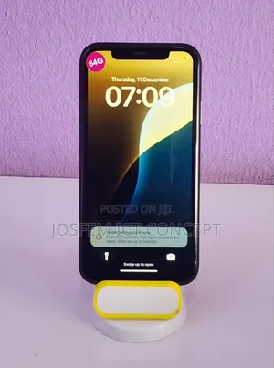 Apple iPhone XR 64 GB Black