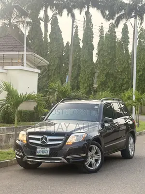 Mercedes-Benz GLK-Class 2014 Black