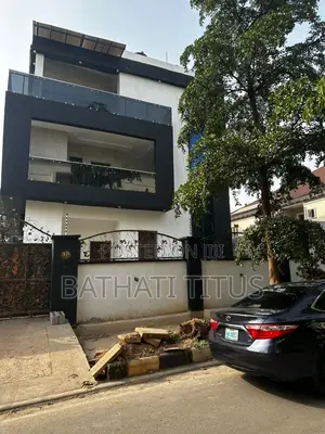 3bdrm Block of Flats in Maitama for rent