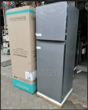 Brand New Hisense 205litter Double Door Refrigerator>>External>Silver>