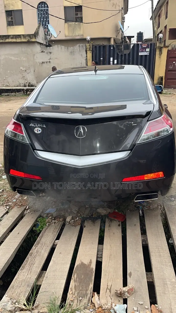 Acura TL SH-AWD Automatic Tech Package 2011 Gray