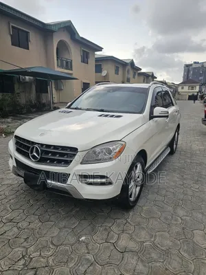 Mercedes-Benz M Class ML 350 4Matic 2013 White