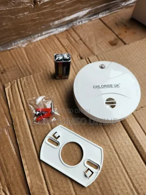 Chloride Uk Battery Operated Smoke Detector
