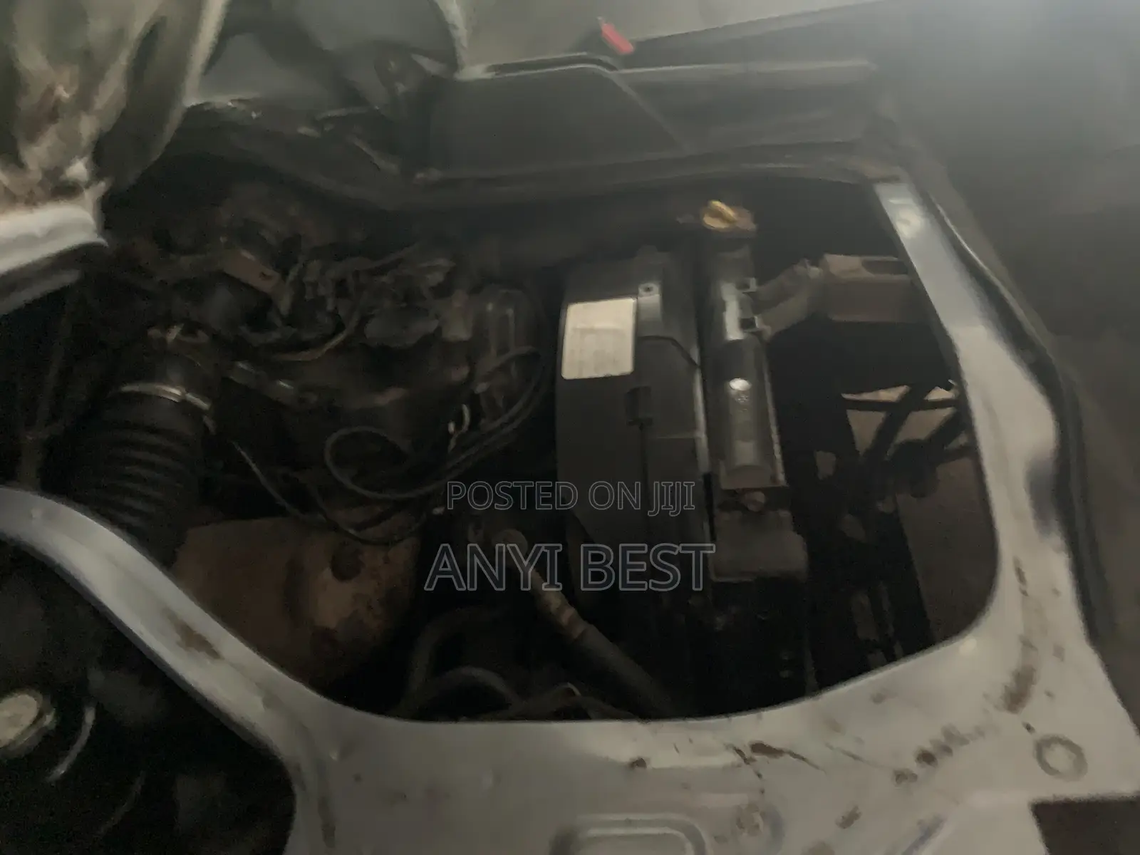Mitsubishi L300 2002 Silver