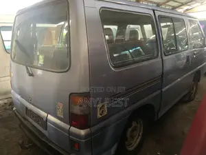Mitsubishi L300 2002 Silver