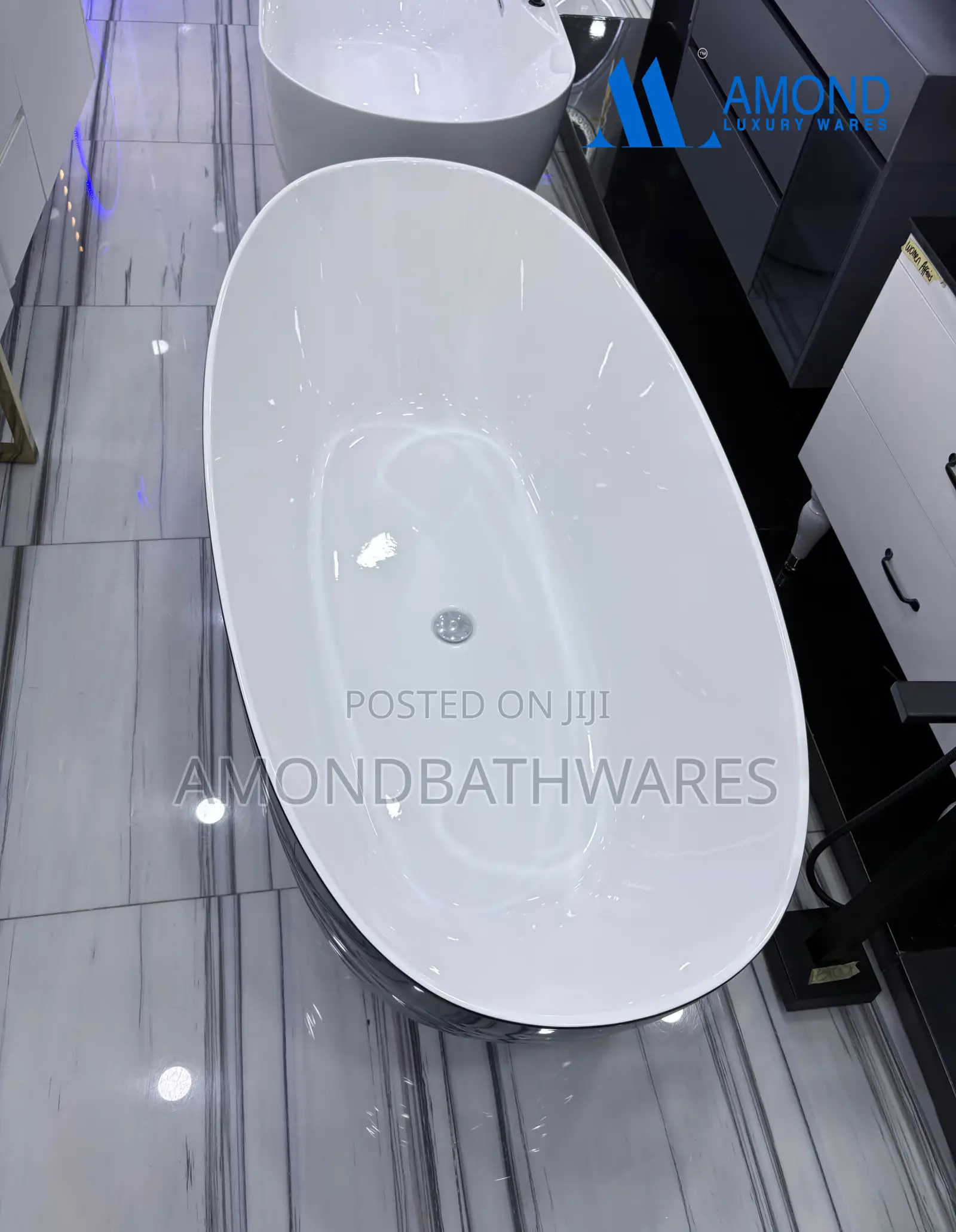 Acrylic Black White Bathtub