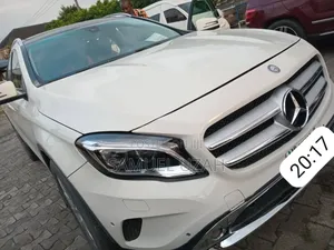 Mercedes-Benz GLA 250 2015 White
