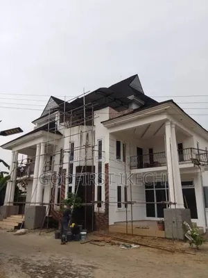 Wall Painting and Screeding