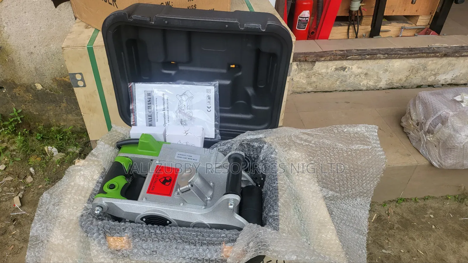 Wall Chaser
