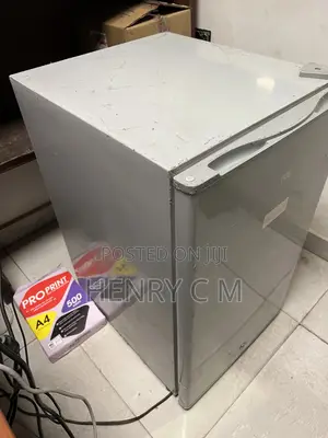 TCL Refrigerator 122l