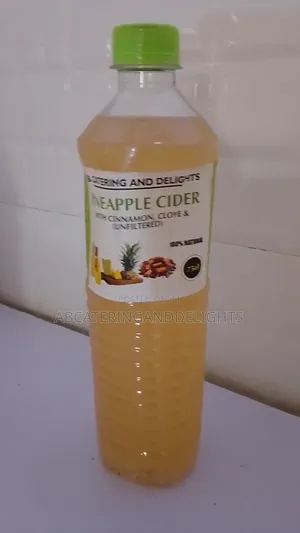 Pineapple With Gloves and Cinnamon Cider Vinegar 75cl