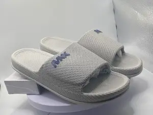 Comfort Luxury Slides