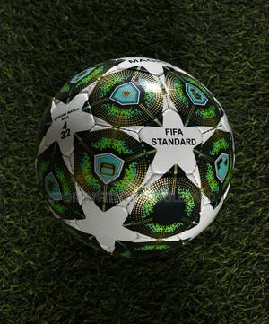 Quality Fifa Standard Soccer Ball Size 4