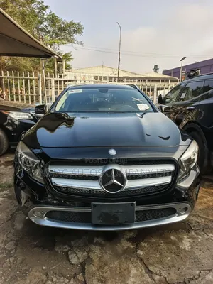 Mercedes-Benz GLA 250 2015 Black