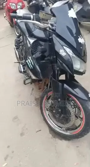 Kawasaki 2012 Black