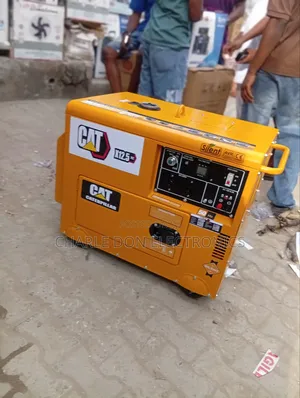 Original Cat Diseal Soundproof Generator With a 12kva  Copper Coil
