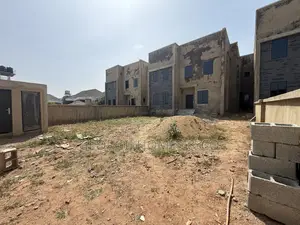 5bdrm Duplex in Asokoro for sale