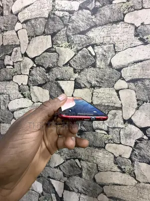 Apple iPhone XR 128 GB Red