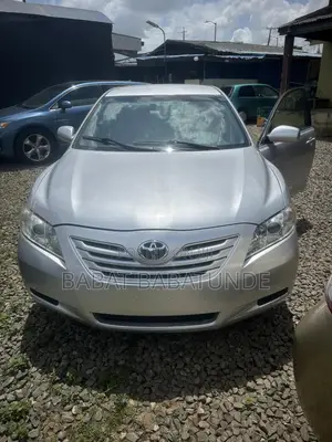 Toyota Camry 2008 Silver