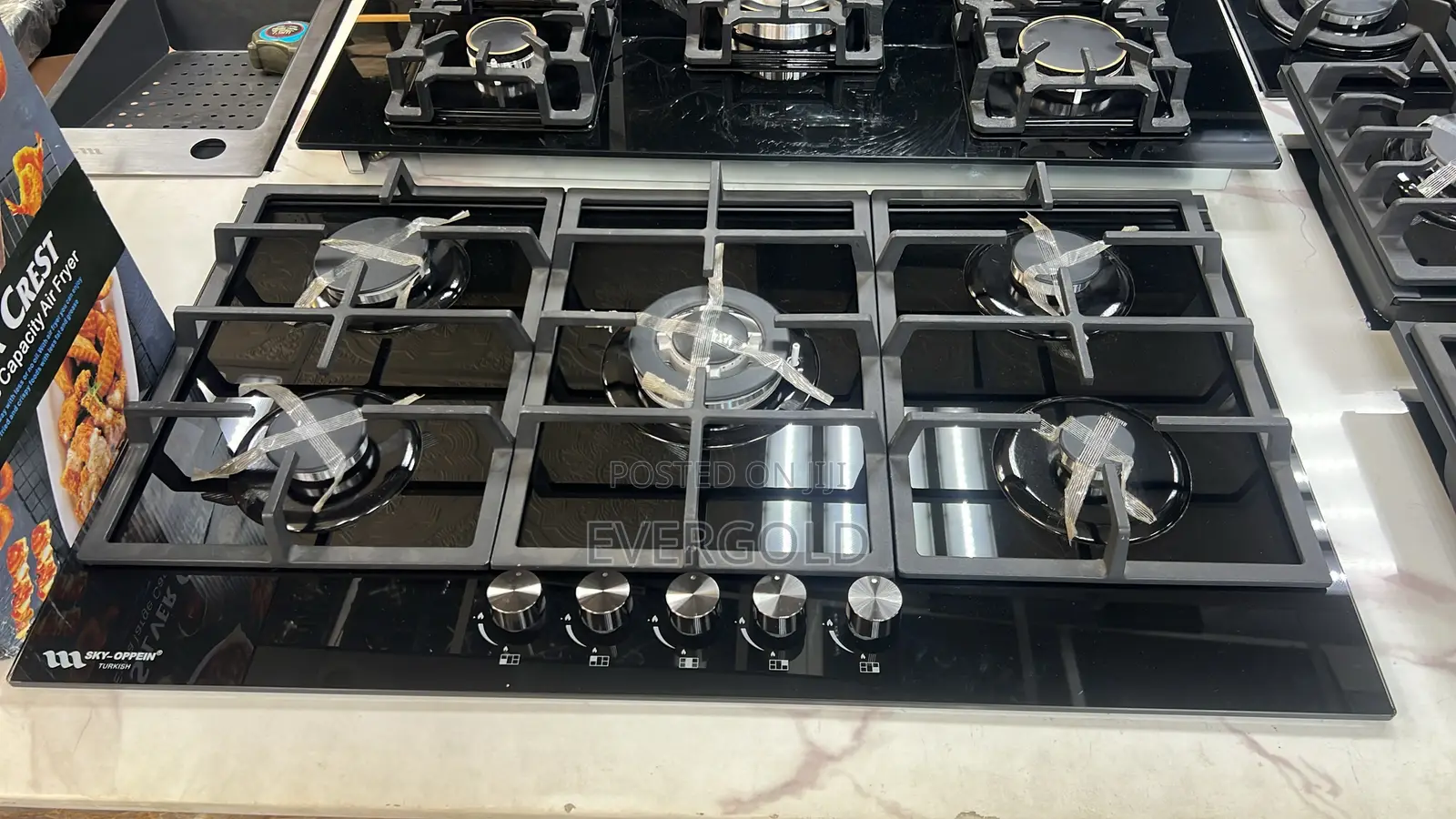 5 Burner Gas Cooker With Automatic Ignition Available