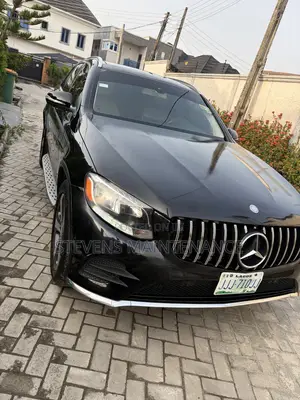 Mercedes-Benz GLC-Class 2016 Black