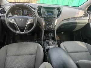 Hyundai Santa Fe SE AWD 2016 Silver