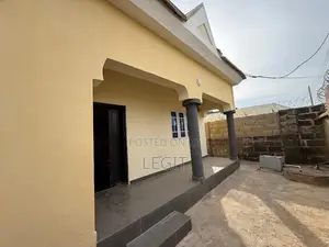 3bdrm Bungalow in Minna for sale