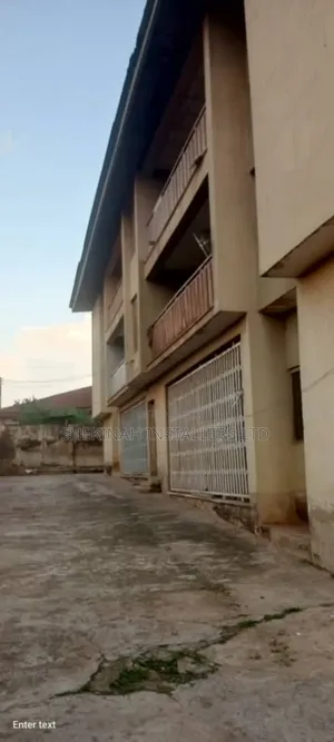 3bdrm Block of Flats in Jonku Area, Ibadan for sale