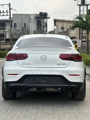 Mercedes-Benz GLC-Class GLC 300 4MATIC AWD 2023 White