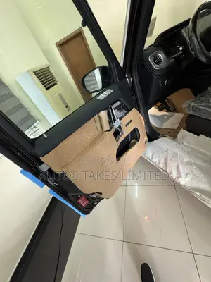 New Mercedes-Benz G-Class 2025 Black