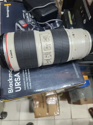 Canon Lens 70-200 F/2.8
