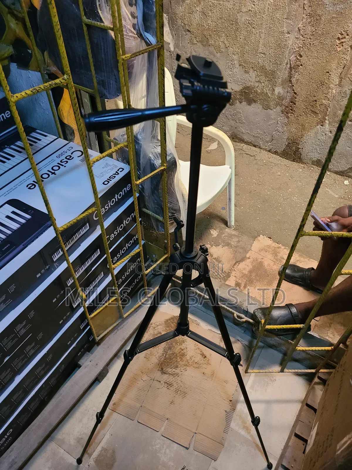 Mini Tripod Stand