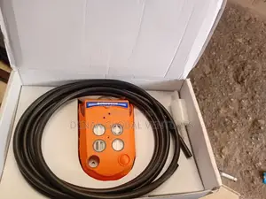 Multi-gas Confined Space Monitor Detector