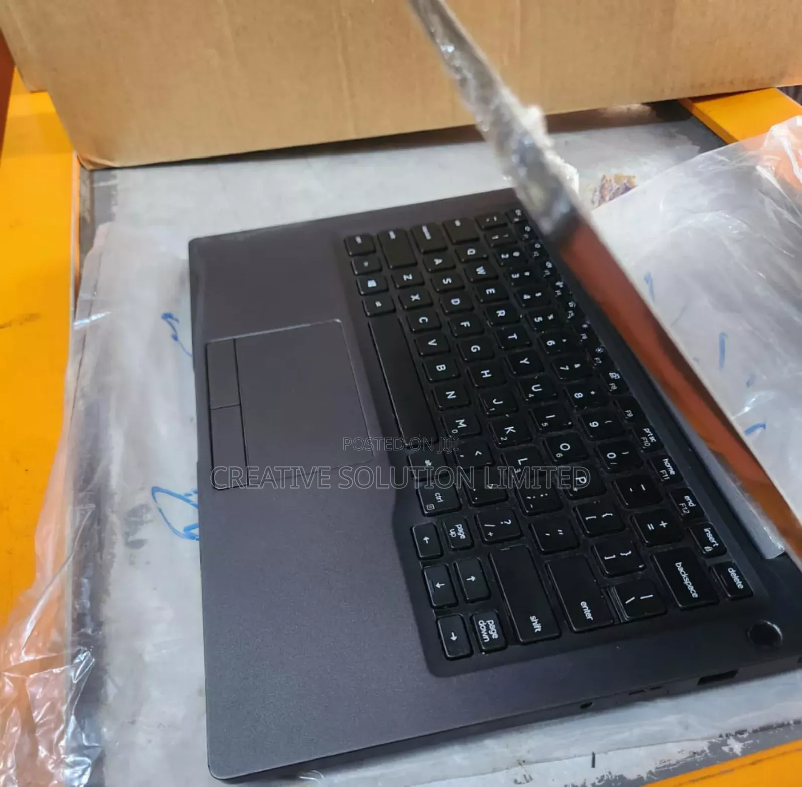 New Laptop Dell Latitude 7400 8GB Intel Core I5 SSD 256GB