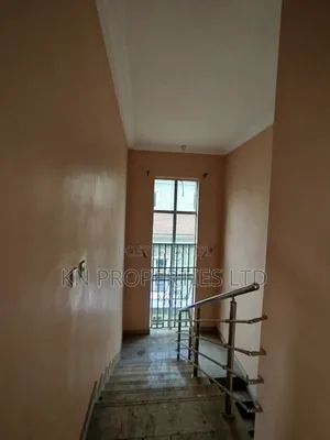 5bdrm Duplex in Asokoro for rent