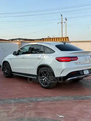 Mercedes-Benz GLE-Class 2016 White