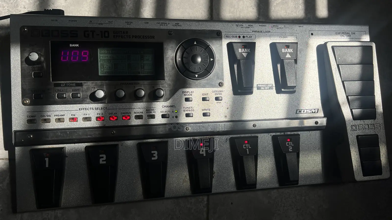 Boss Gt - 10 Multi Effect Processor Pedal