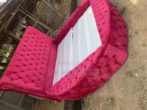 Unique Round Shape Padded
