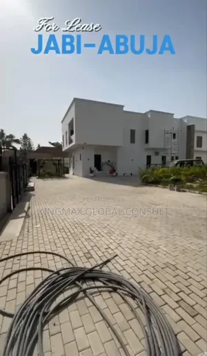 4bdrm Duplex in Jabi Abuja for rent