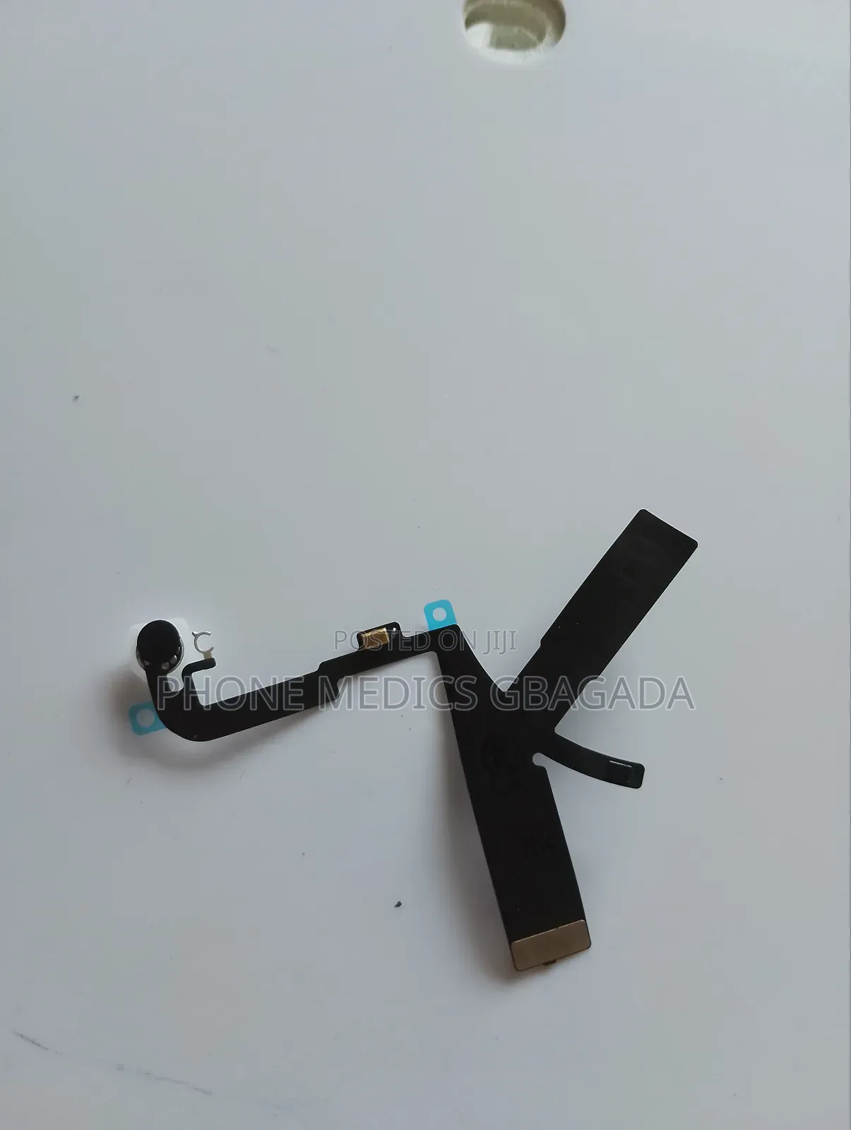 iPhone 15 Pro Flashlight Flex.