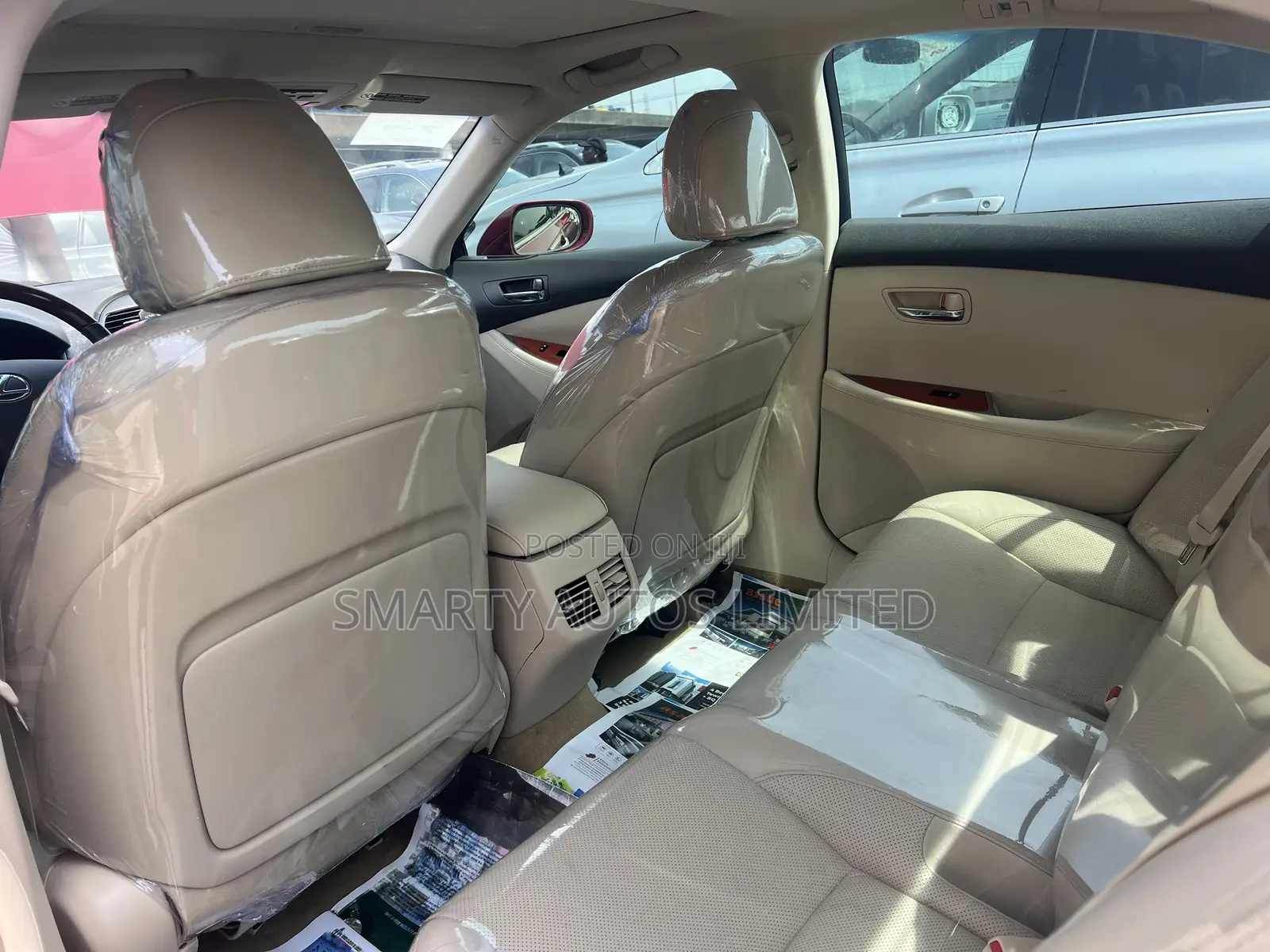 Lexus ES 2012 Red