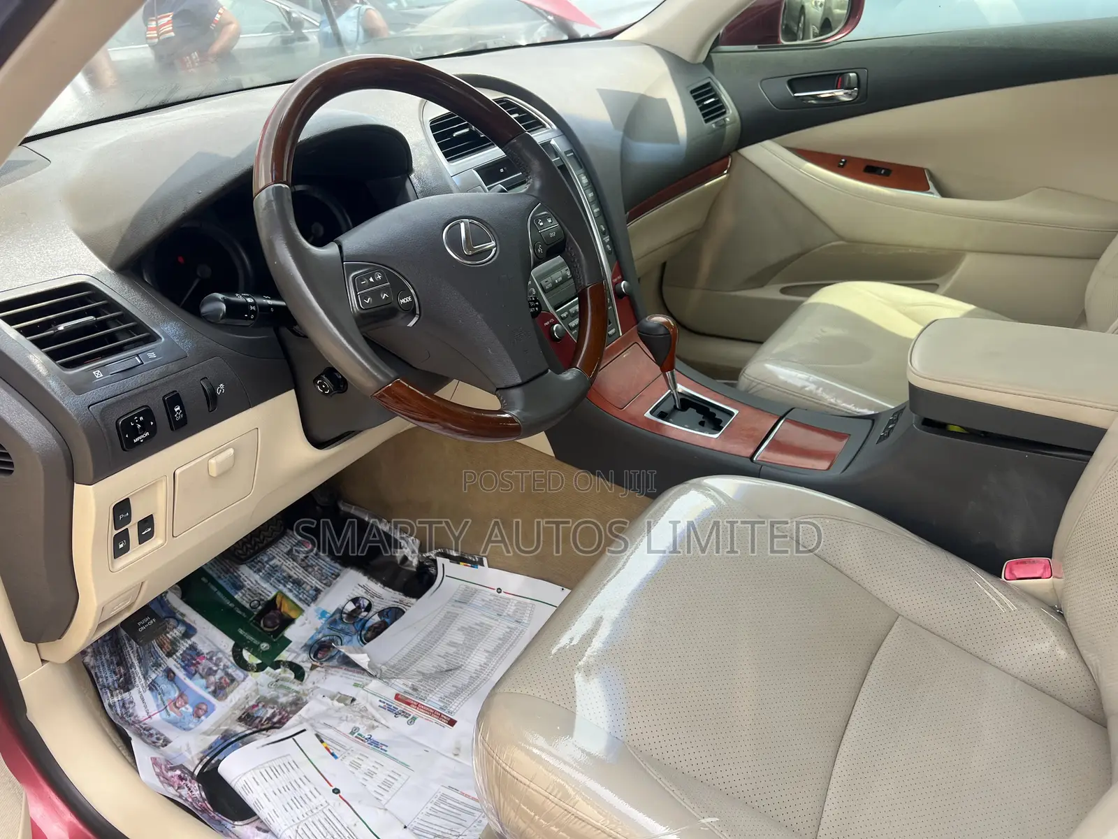 Lexus ES 2012 Red