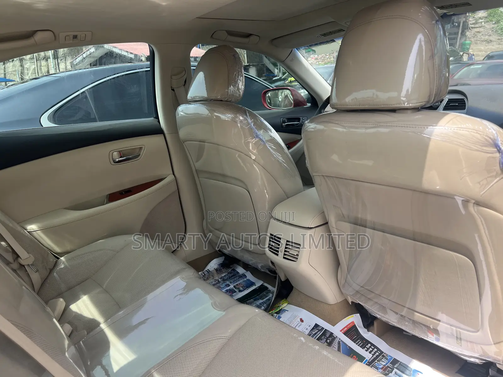 Lexus ES 2012 Red
