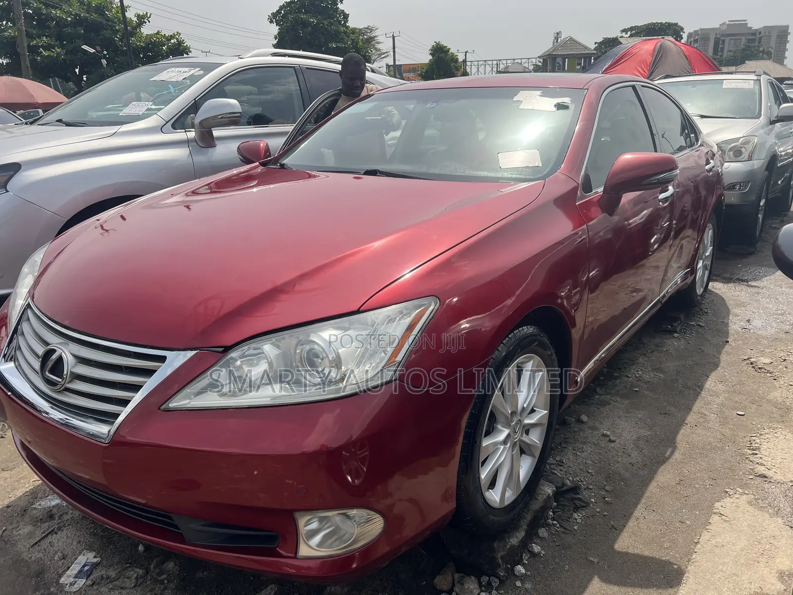 Lexus ES 2012 Red