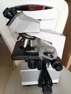 Microscope