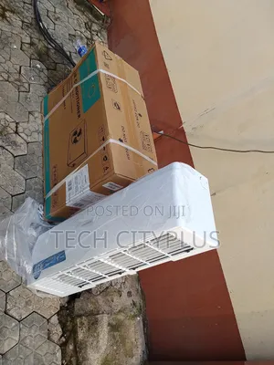 Hisense 1.5hp White Inverter Ac