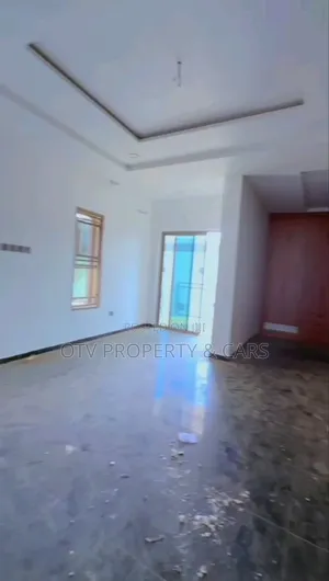 5bdrm Duplex in Kado for rent