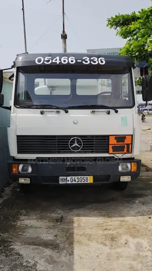 Super Clean Mercedes Benz, Diesel Tanker Truck, 6000 Liters